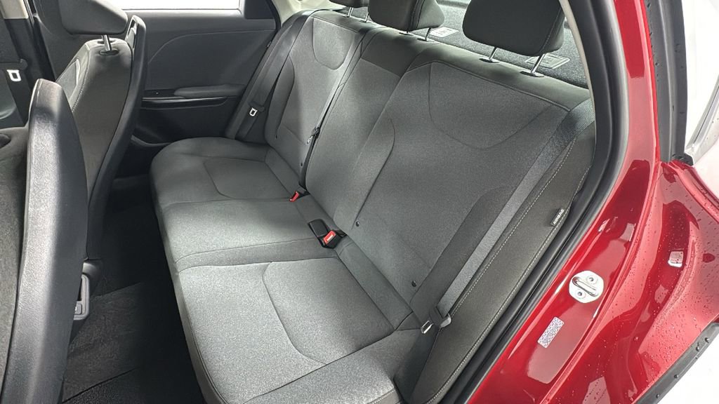 New 2025 Kia K4 LXS image 12