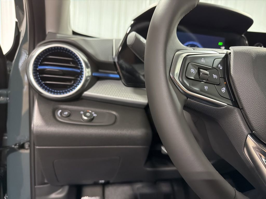 New 2026 Chevrolet Trax LT image 32