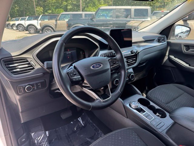 Used 2024 Ford Escape Active AWD/4WD image 25