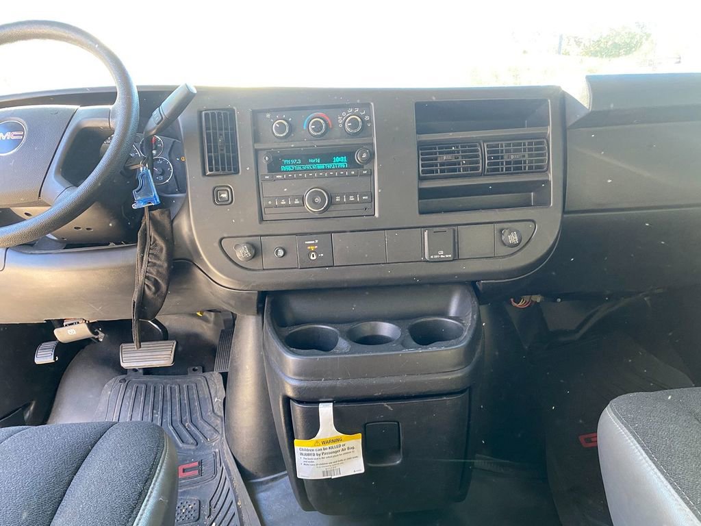 Used 2020 GMC Savana 2500 w/ Driver Convenience Package image 22