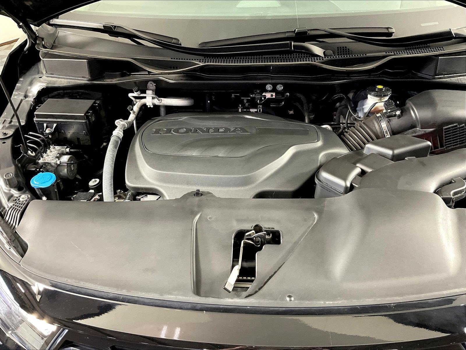 Used 2025 Honda Odyssey Elite image 31