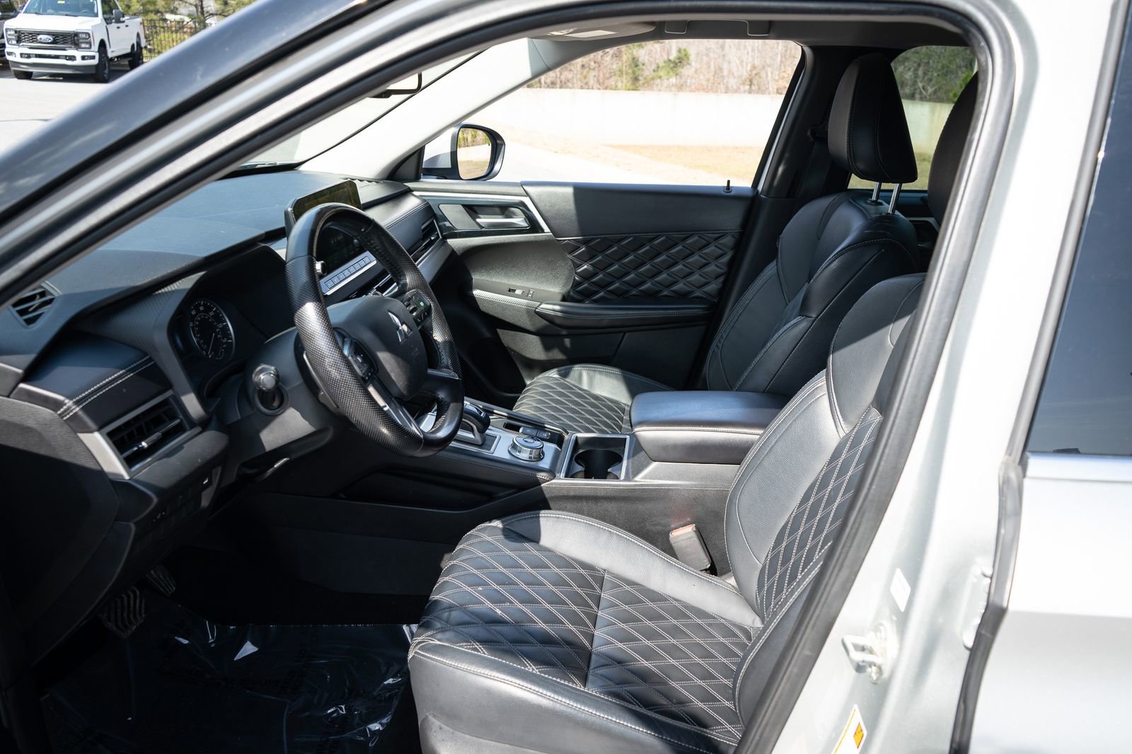 Used 2022 Mitsubishi Outlander SEL AWD/4WD image 14