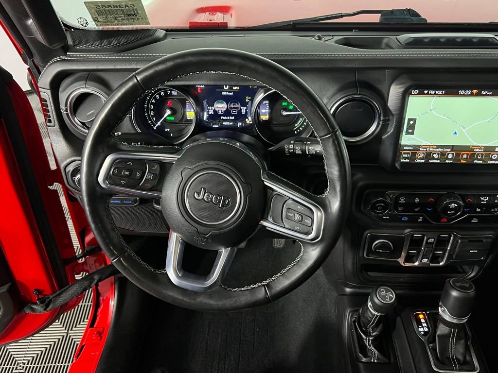 Used 2022 Jeep Wrangler Unlimited Sahara w/ Cold Weather Group image 14