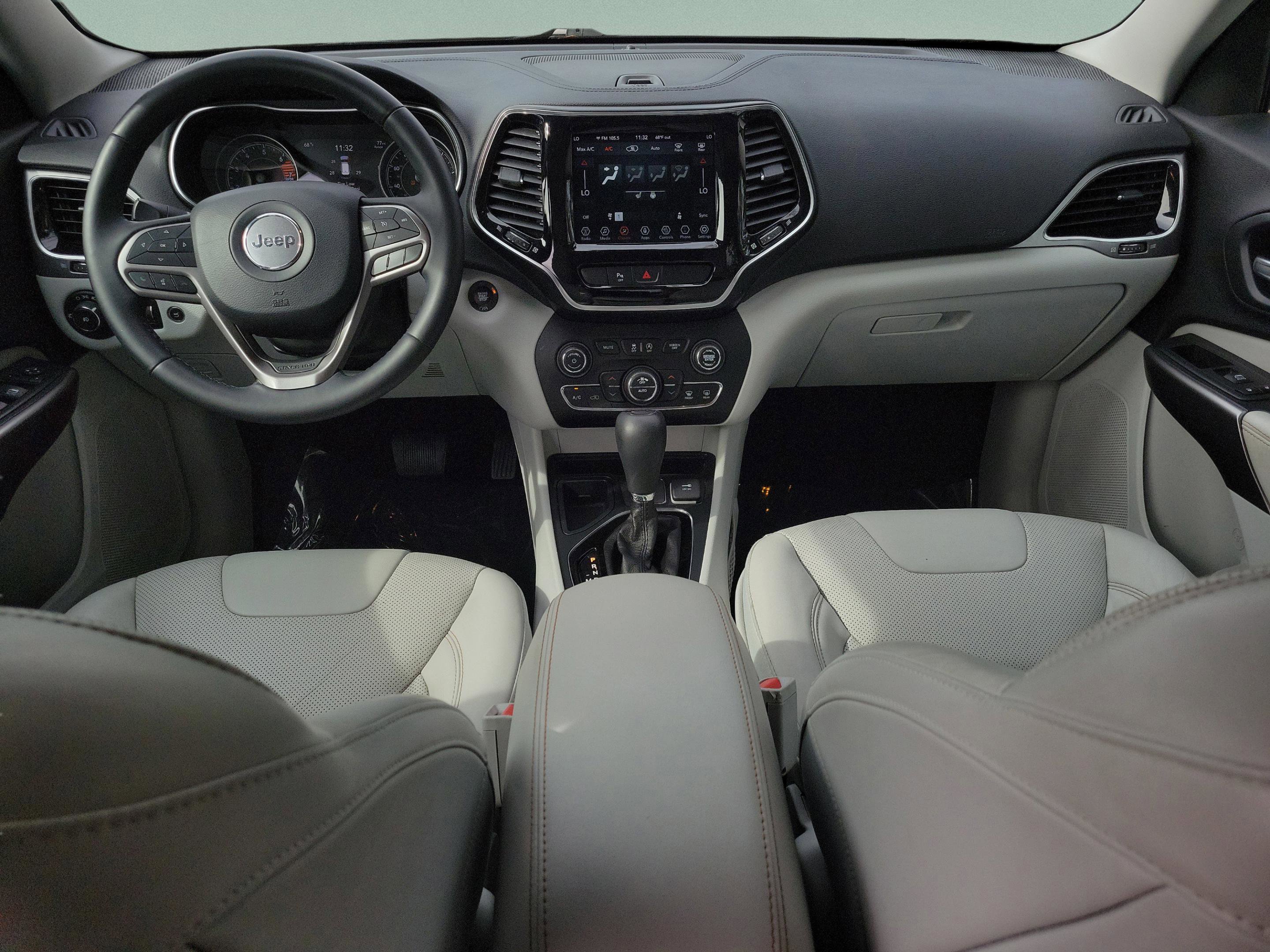 Used 2019 Jeep Cherokee Limited image 9