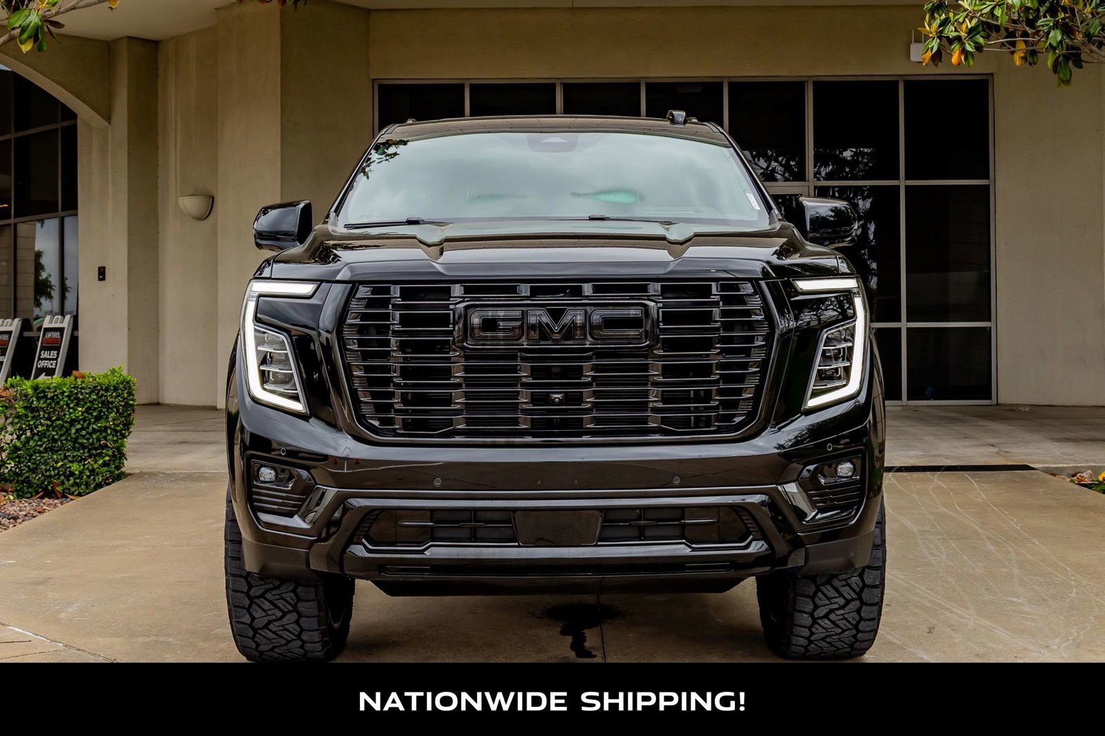 Used 2025 GMC Yukon Denali Ultimate image 4