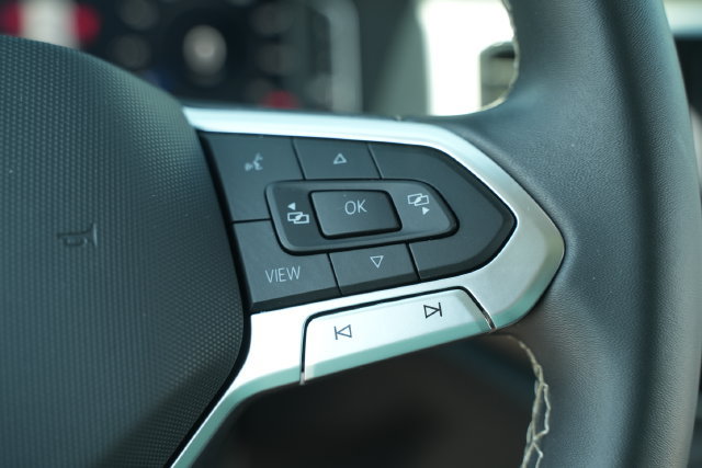 Used 2023 Volkswagen Atlas SE w/ Panoramic Sunroof Package FWD image 33