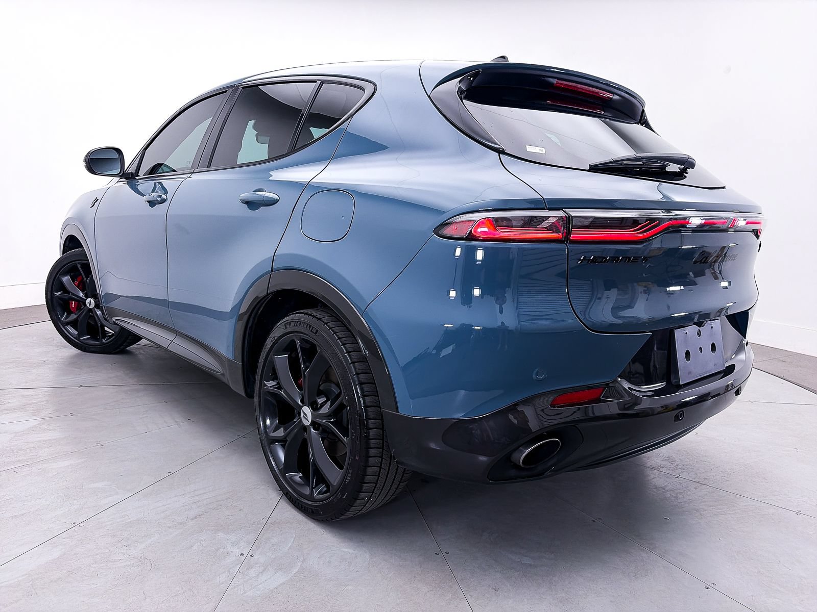Used 2024 Dodge Hornet R/T Plus AWD/4WD image 2