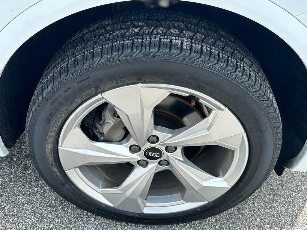 Used 2021 Audi Q5 2.0T Premium Plus AWD/4WD image 27