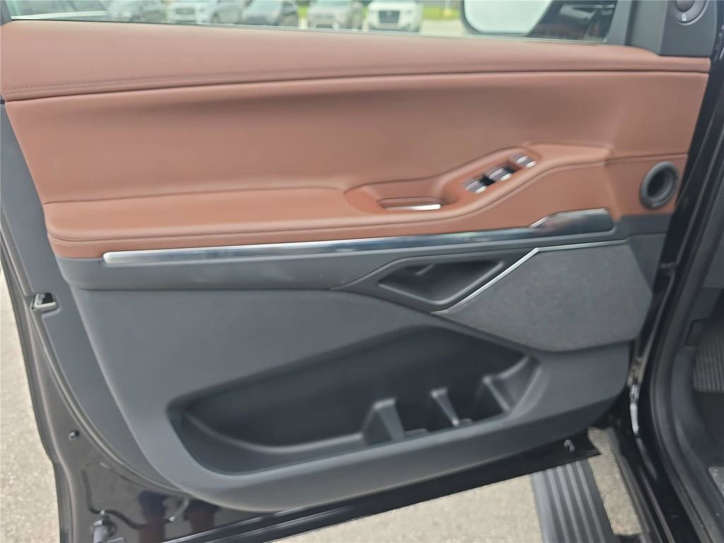 New 2025 Lincoln Navigator L Reserve image 15