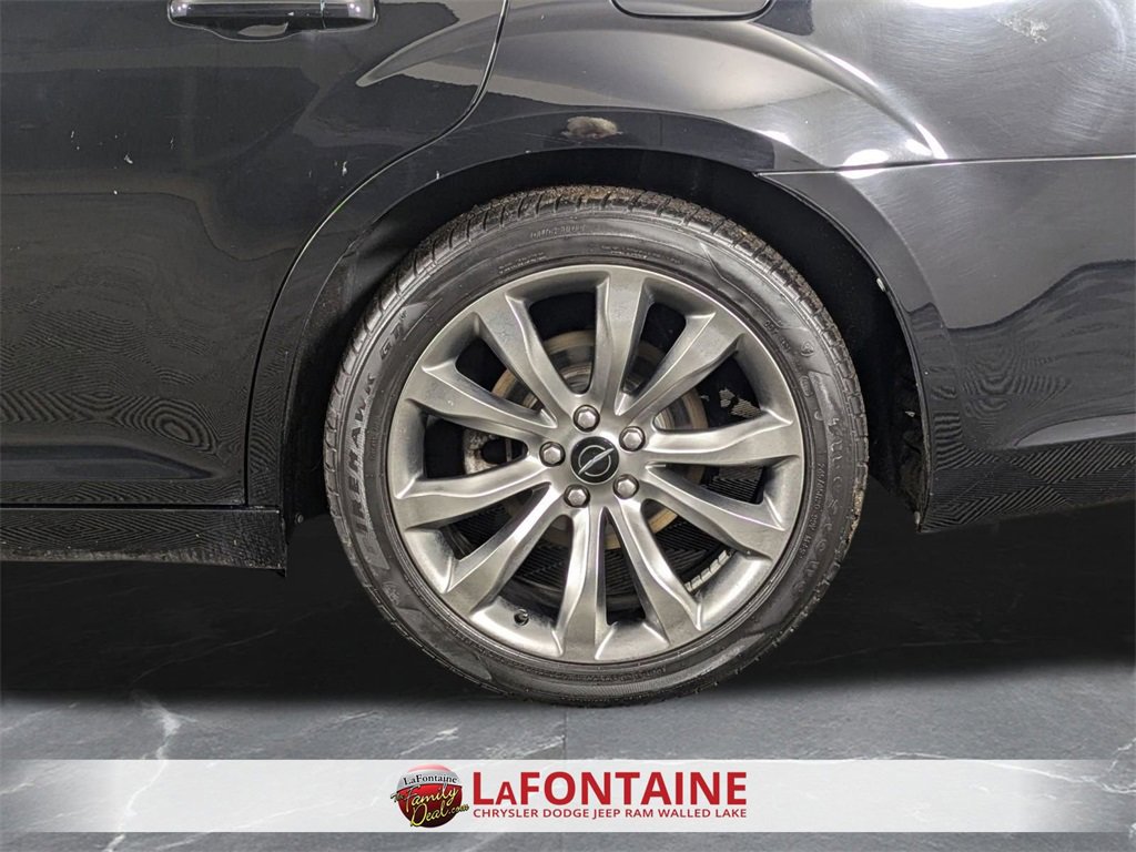 Used 2014 Chrysler 300 S image 35