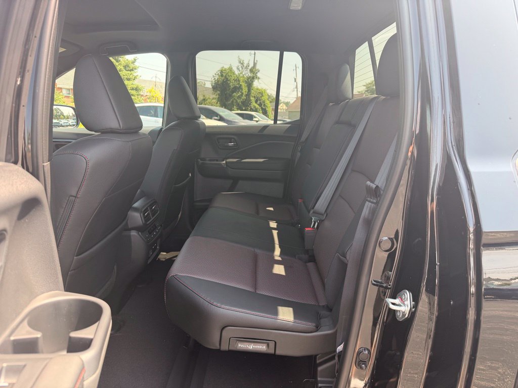 New 2026 Honda Ridgeline Black Edition image 15