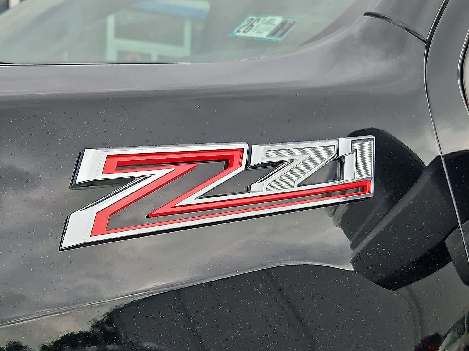 Used 2023 Chevrolet Silverado 2500 LT w/ Midnight Edition AWD/4WD image 35