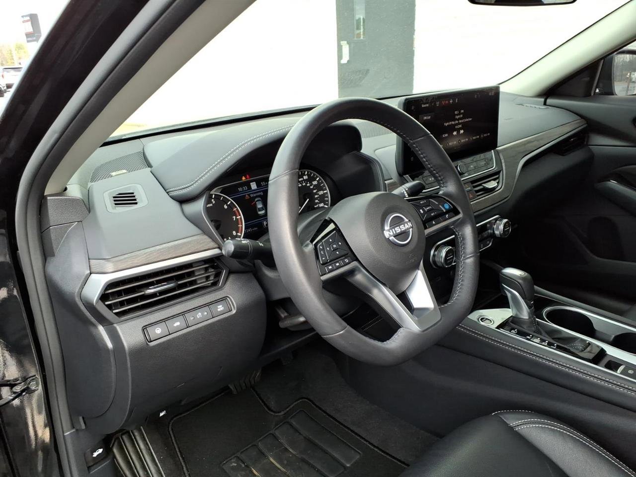 Used 2024 Nissan Altima 2.5 SL image 5