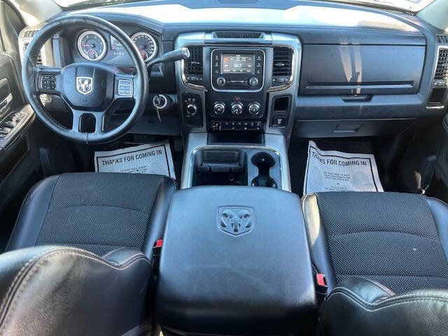 Used 2018 RAM 2500 Big Horn w/ Sport Appearance Group image 13