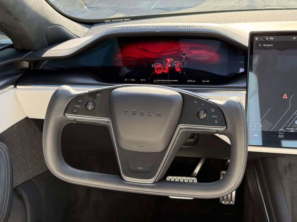 Used 2022 Tesla Model S Plaid image 9