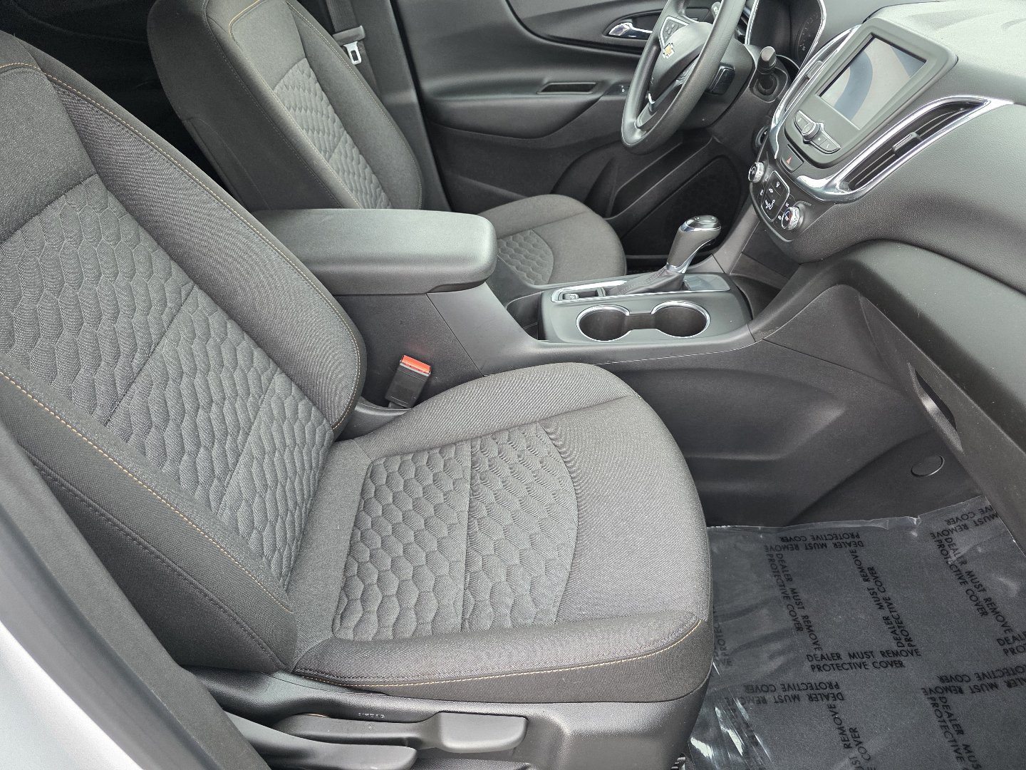 Used 2020 Chevrolet Equinox LT FWD image 21