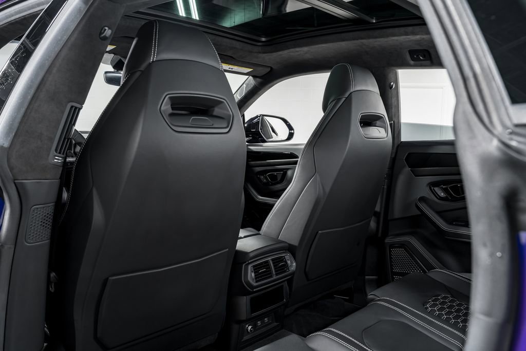 Used 2024 Lamborghini Urus S image 32