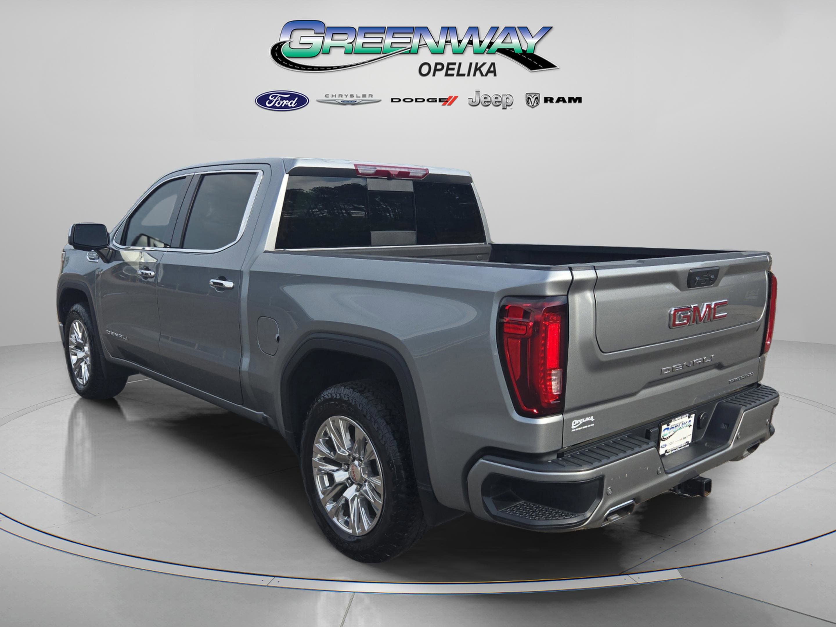 Used 2024 GMC Sierra 1500 Denali image 5