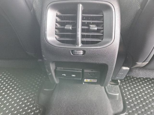 Used 2020 Jeep Cherokee Trailhawk w/ Trailer Tow Group image 13