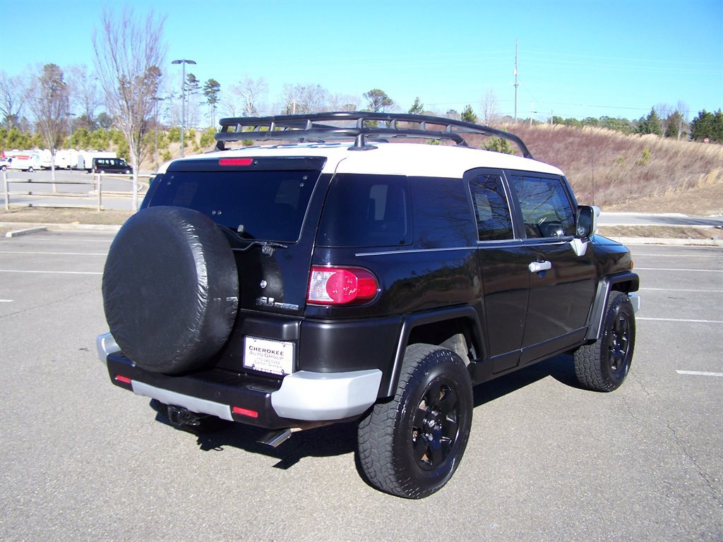 Used 2007 Toyota FJ Cruiser 4WD image 5