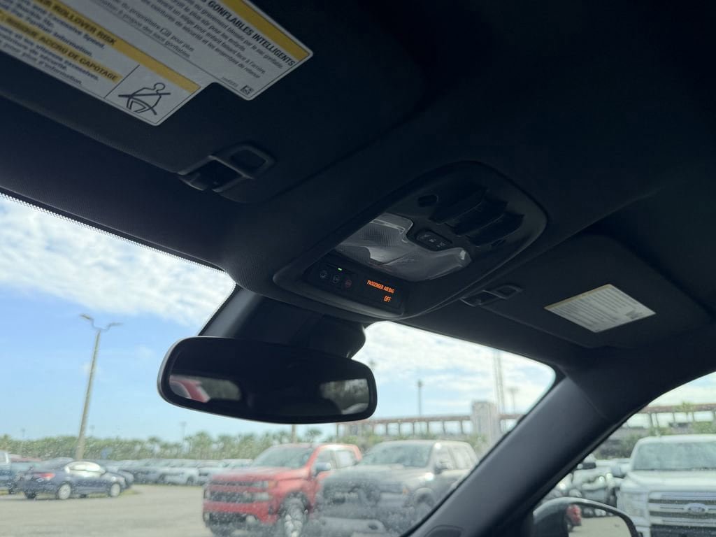 Certified 2023 Chevrolet TrailBlazer RS w/ Sun and Liftgate Package FWD image 35