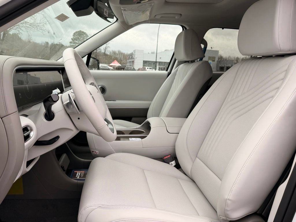 New 2026 Hyundai Palisade SEL Premium w/ Tow & Go Package FWD image 19