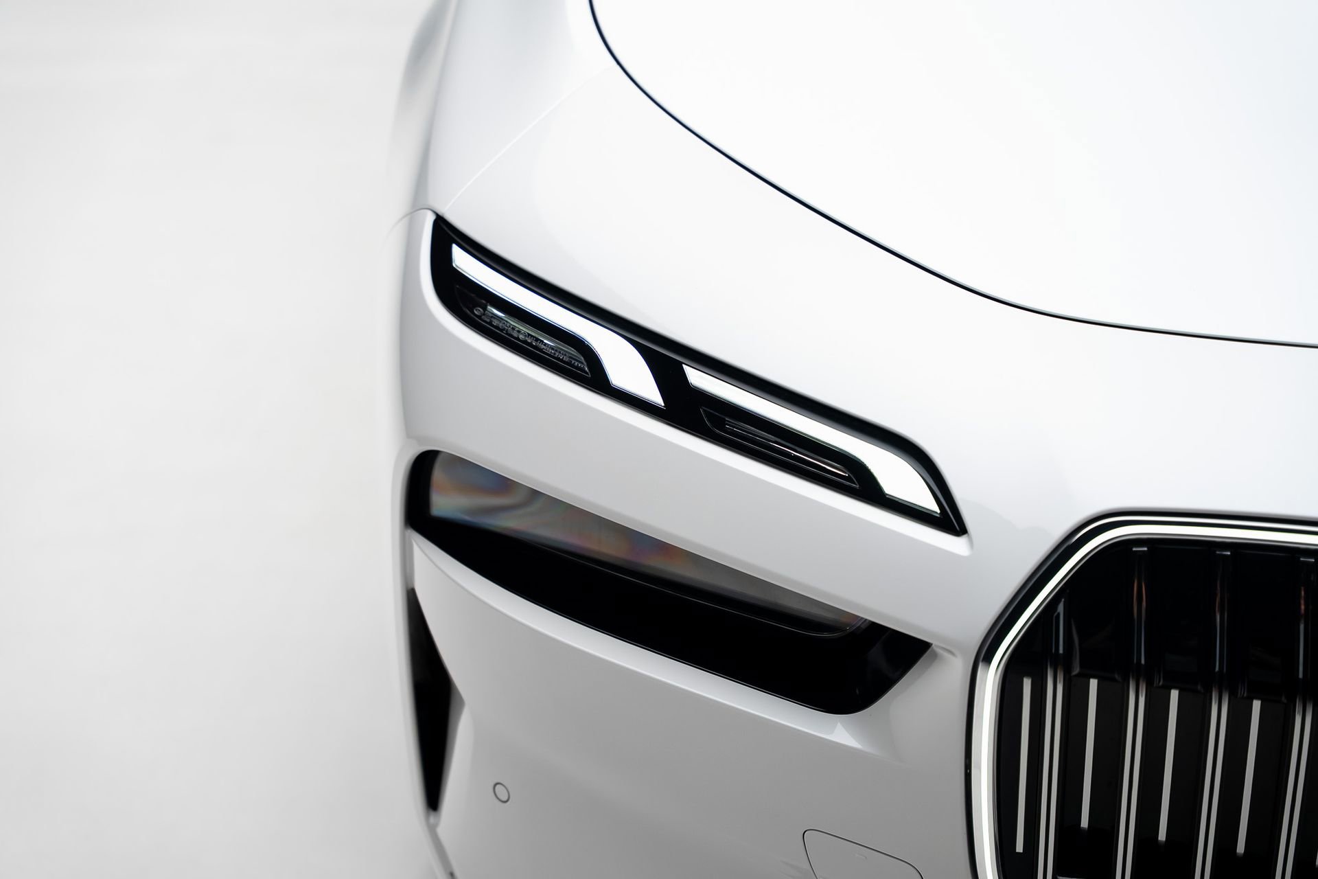 Used 2024 BMW i7 xDrive60 image 12