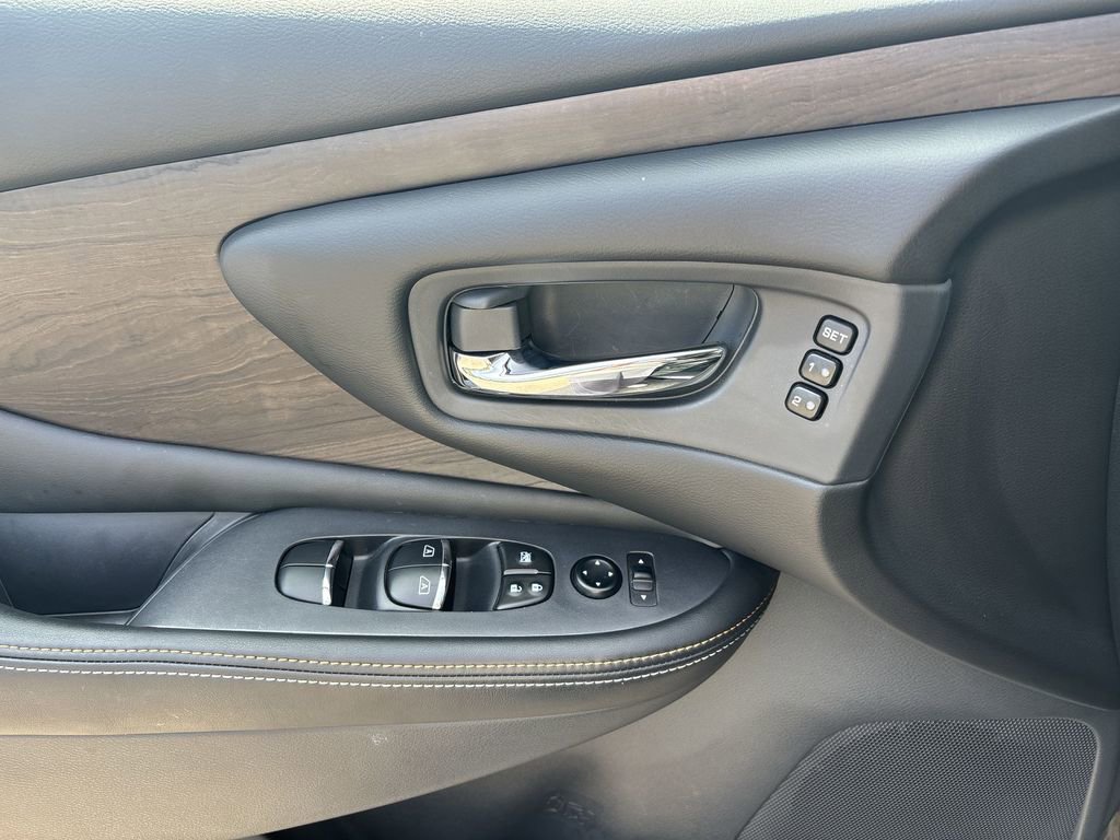 Certified 2024 Nissan Murano Platinum w/ Cargo Package image 24