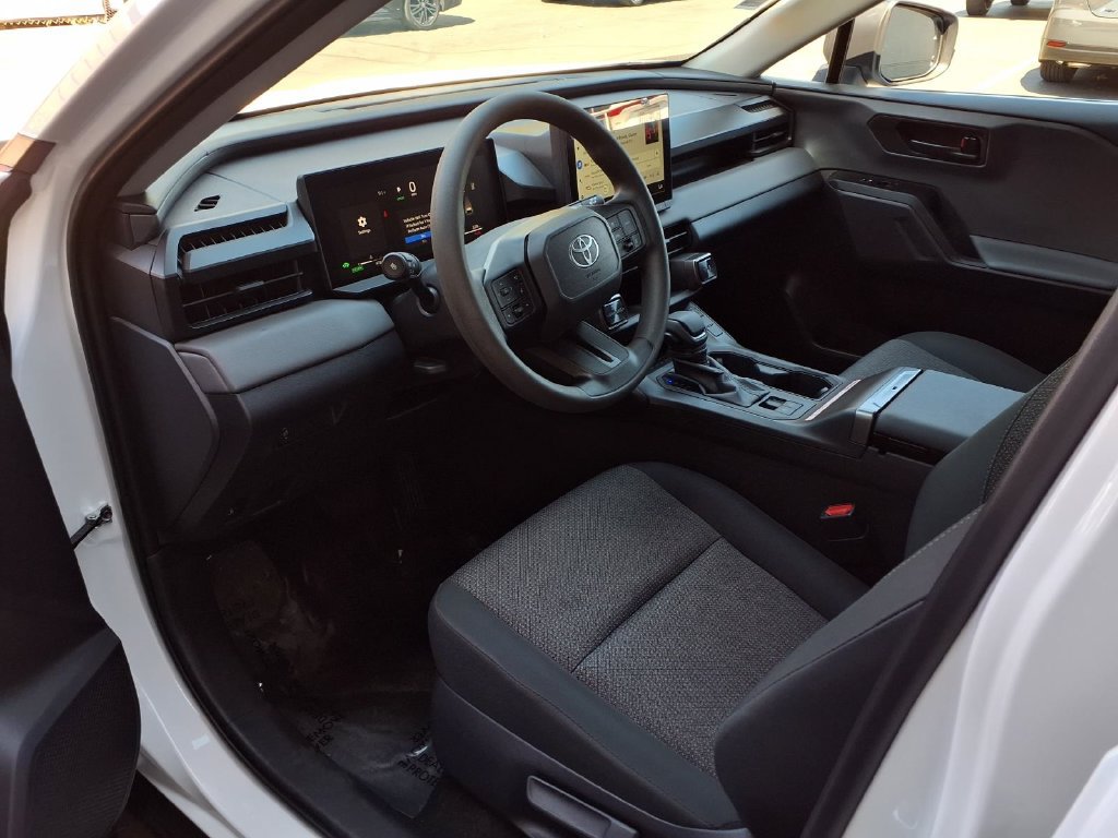 Used 2026 Toyota RAV4 LE FWD image 16