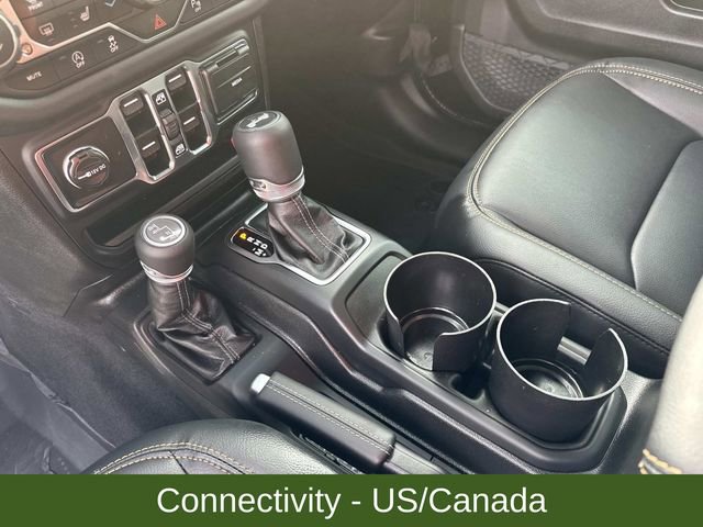 Used 2025 Jeep Wrangler Sahara image 30