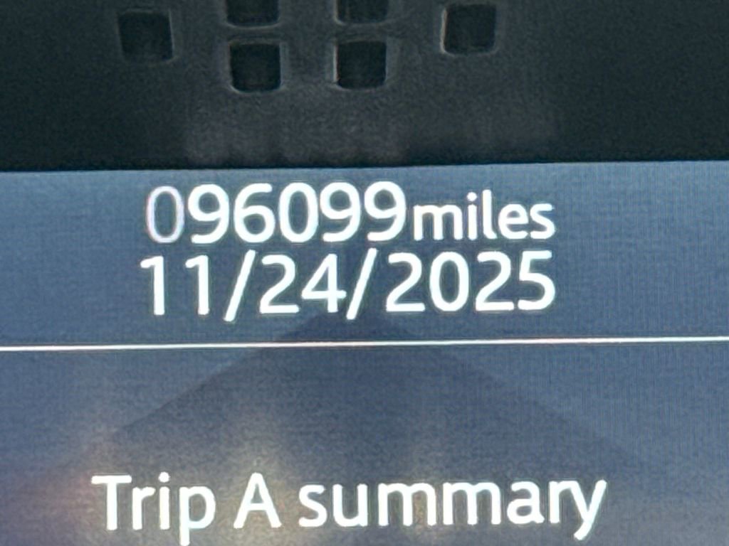 Used 2020 Land Rover Defender 110 S image 20