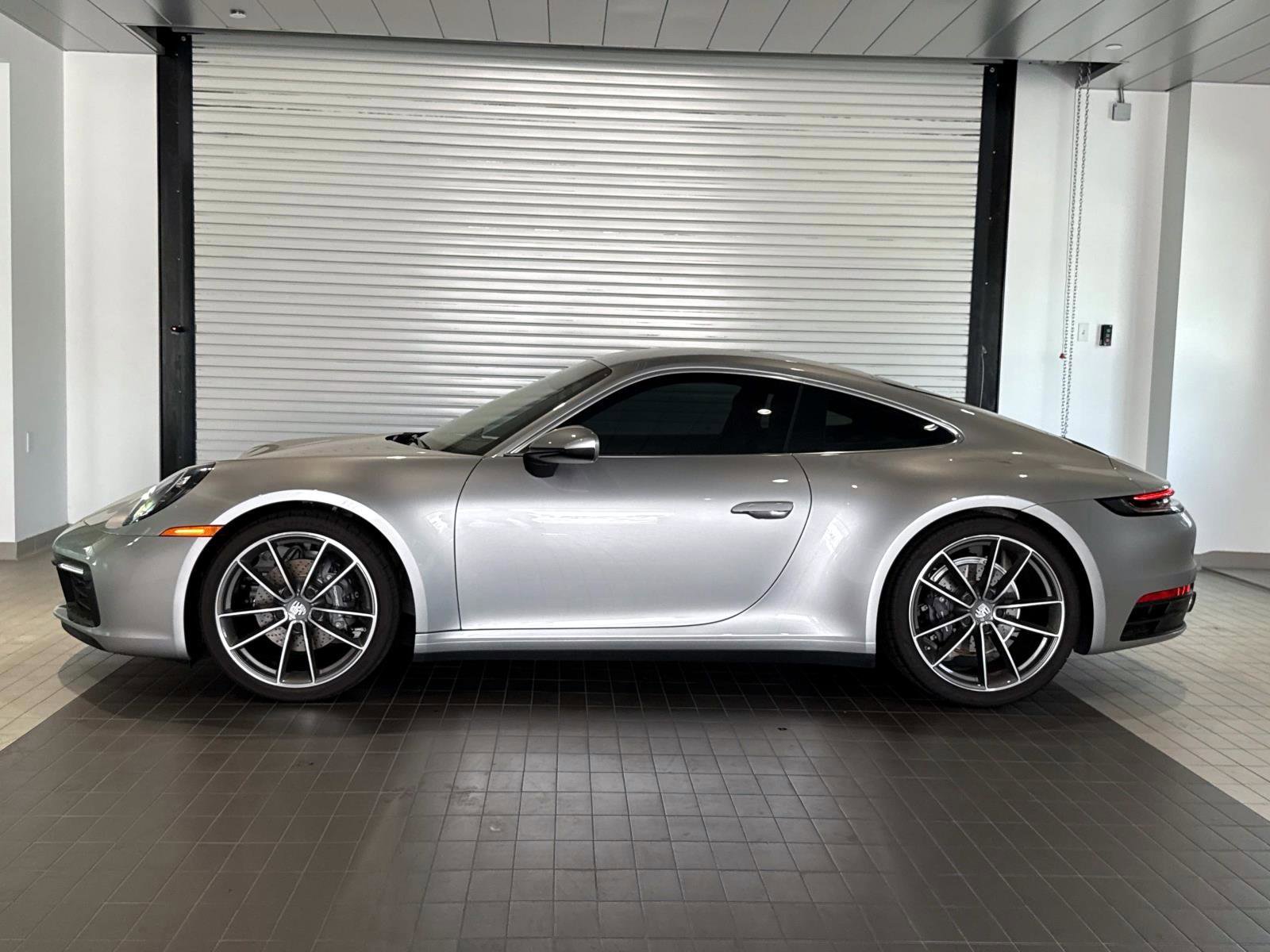 Certified 2024 Porsche 911 Carrera image 24