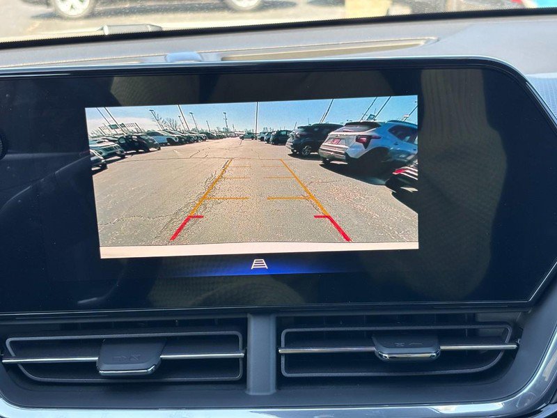 New 2026 Chevrolet Trax RS w/ Driver Confidence Package image 16