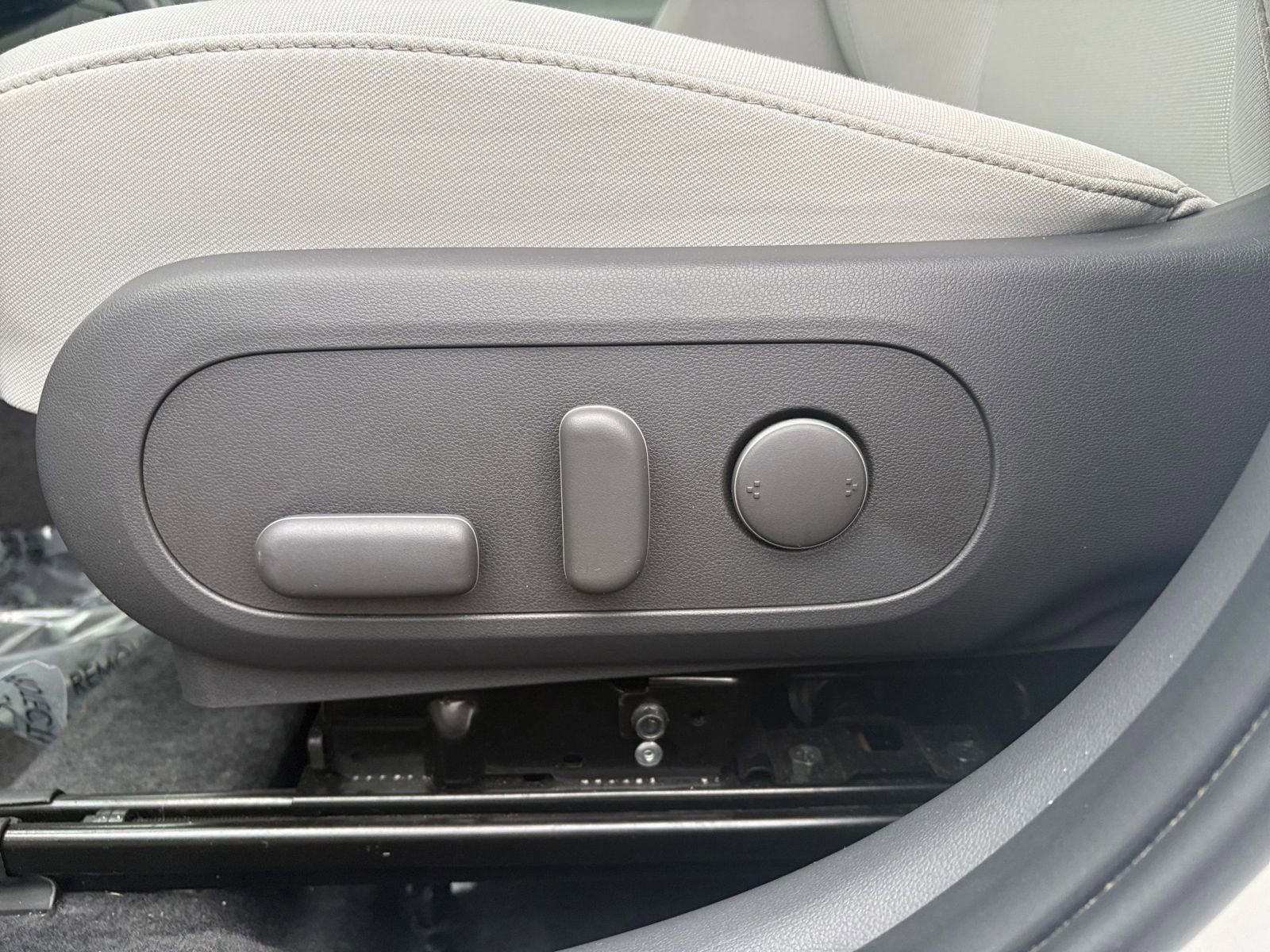 Used 2025 Hyundai Kona SEL image 23