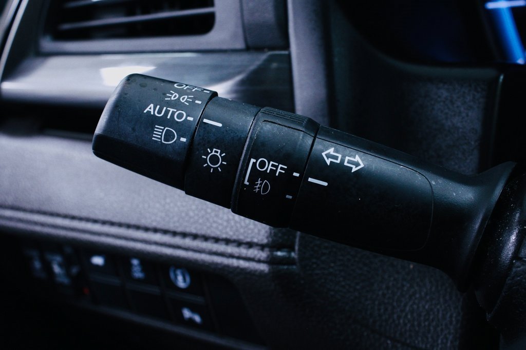 Used 2023 Honda Odyssey Elite image 14