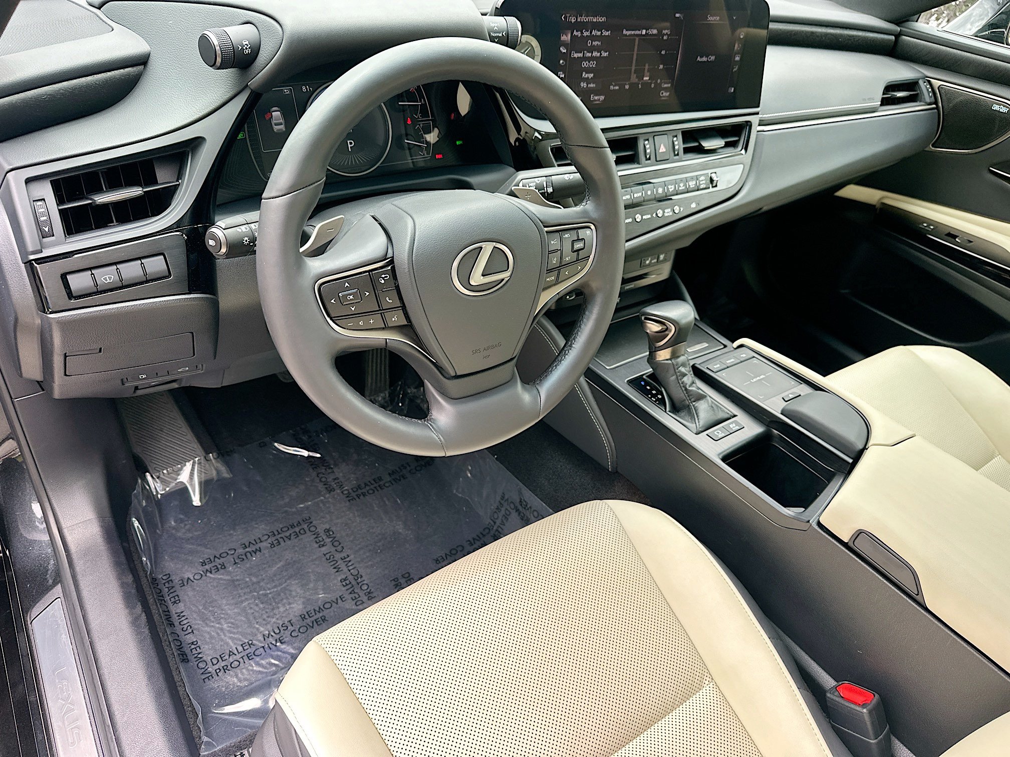 Used 2022 Lexus ES 300h w/ Premium Package FWD image 9