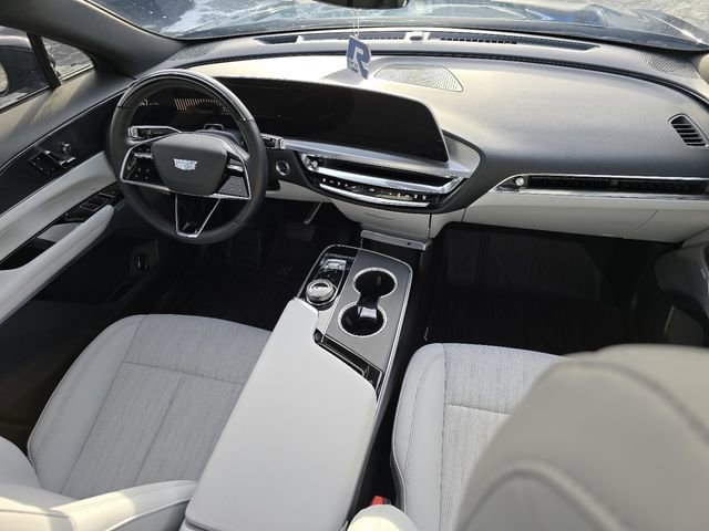 Used 2024 Cadillac Lyriq Sport image 23