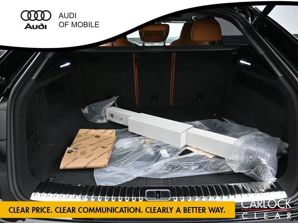 New 2025 Audi RS Q8 performance image 13