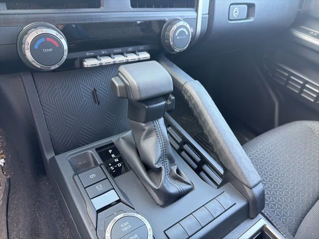 Used 2025 Toyota 4Runner SR5 image 24