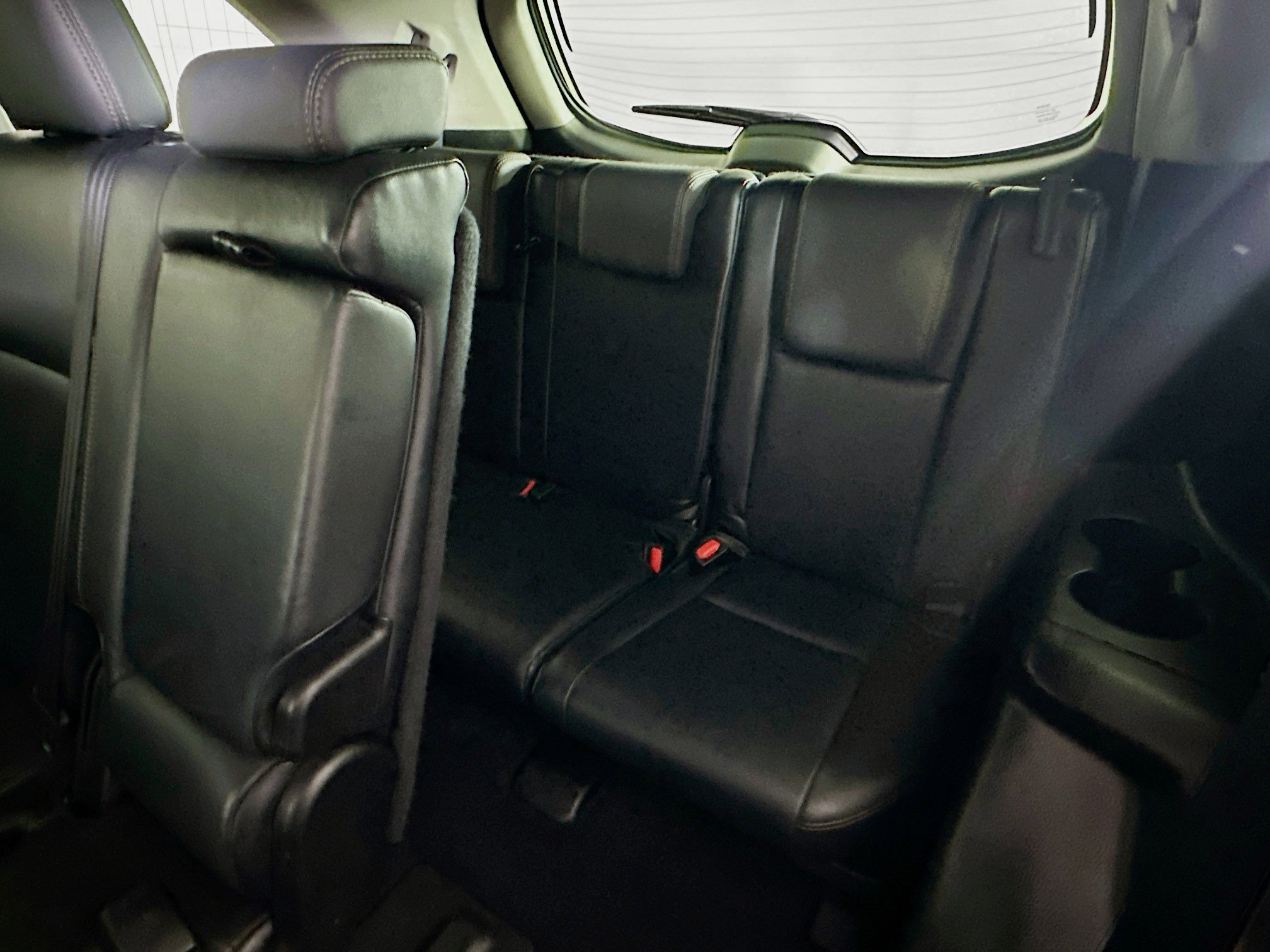 Used 2016 Toyota Highlander XLE image 30