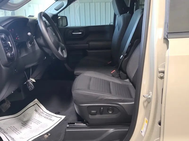 Used 2022 Chevrolet Silverado 1500 Custom Trail Boss AWD/4WD image 9
