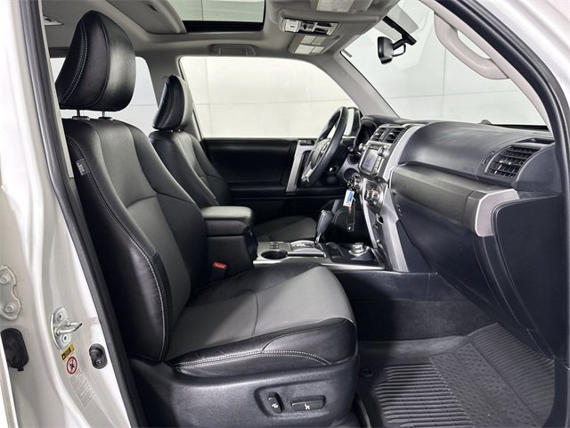 Used 2018 Toyota 4Runner SR5 image 28