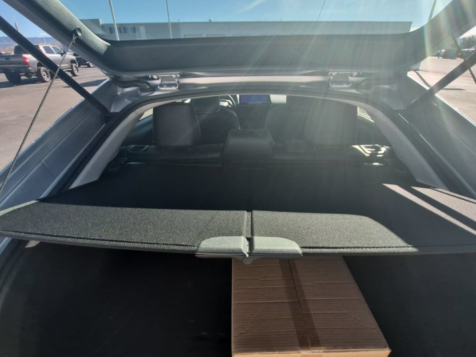 New 2026 Toyota Prius Plug-In Hybrid FWD image 36