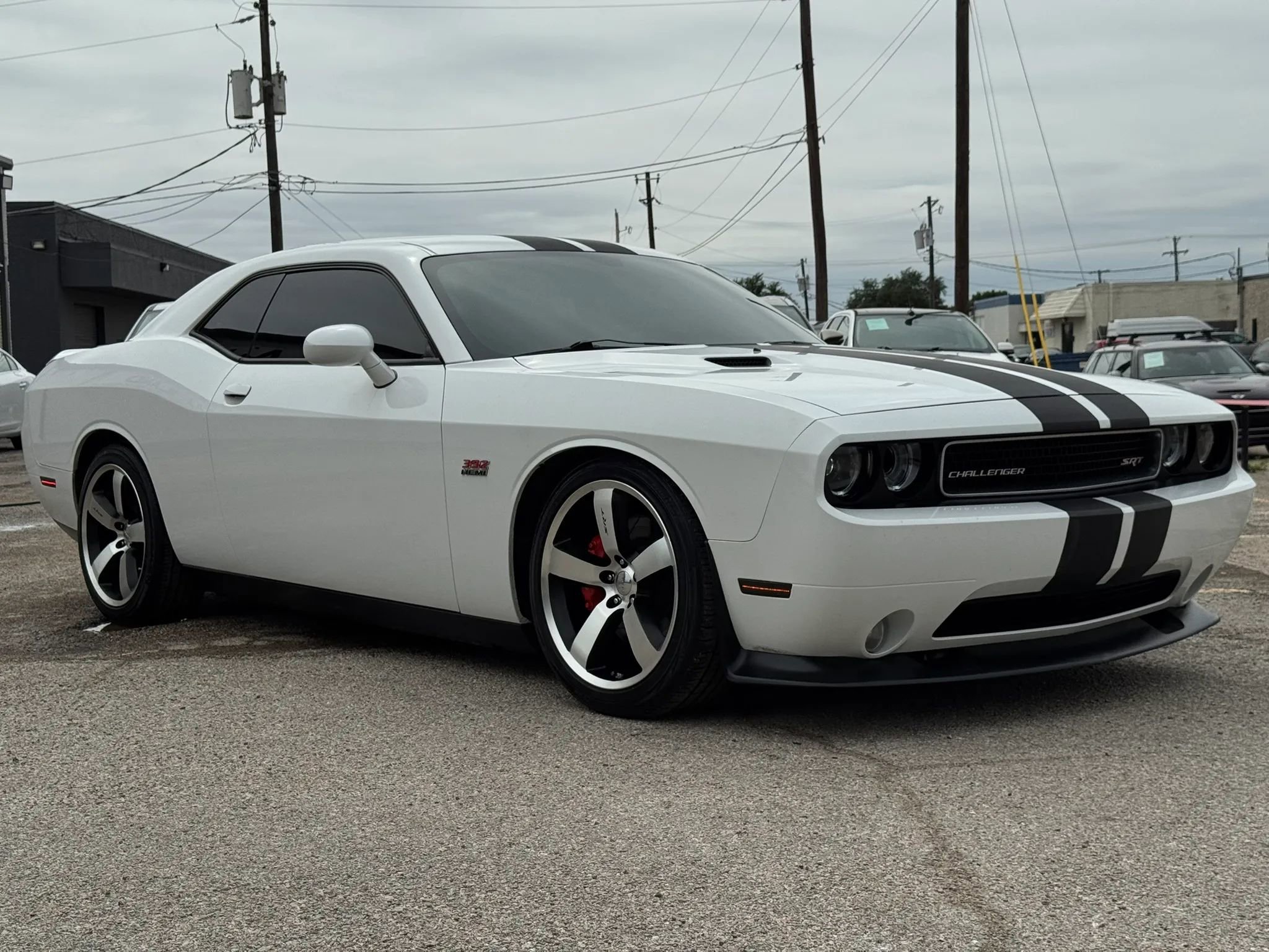 Used 2012 Dodge Challenger SRT8 RWD image 9