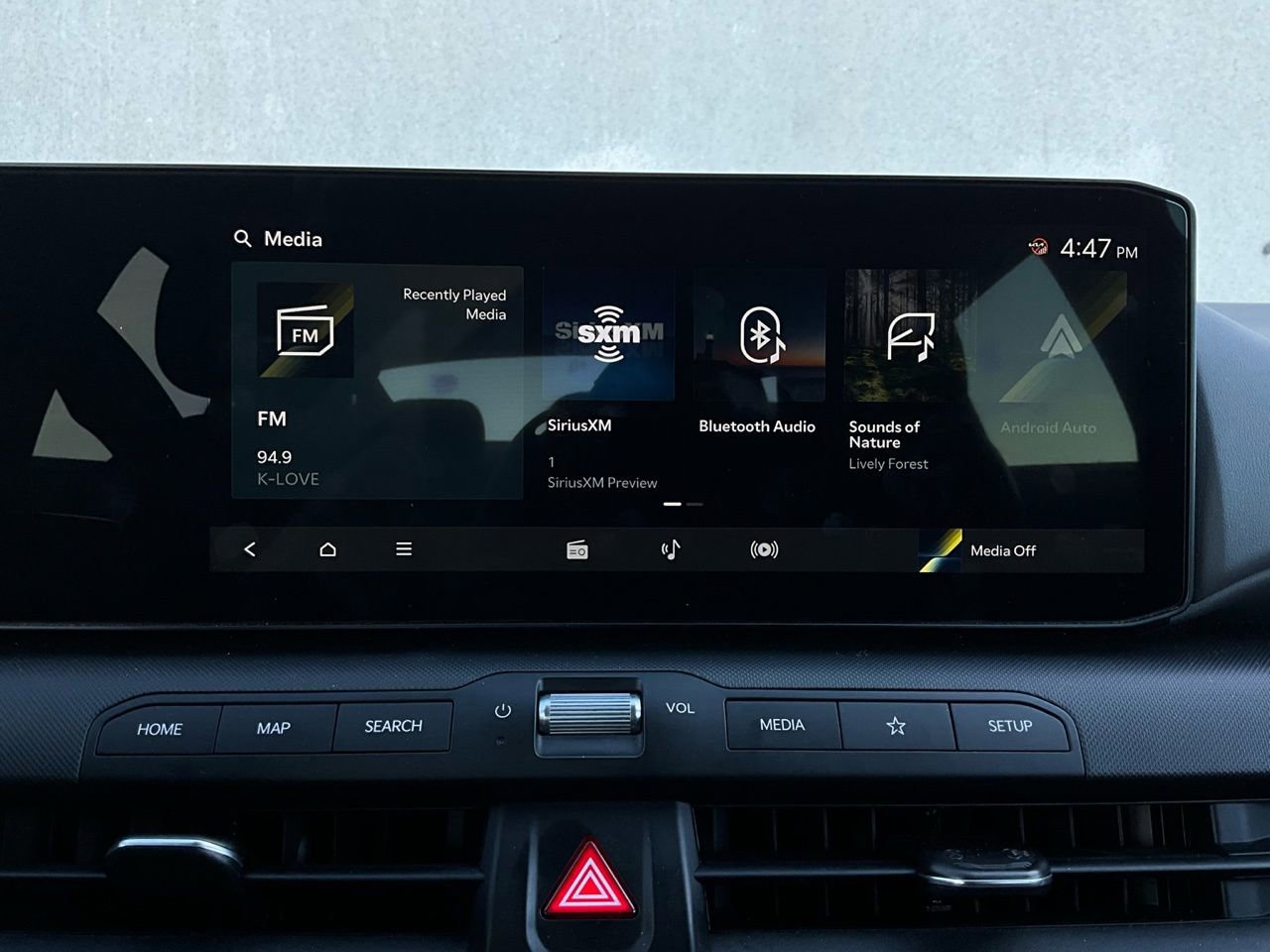 Used 2025 Kia K4 LXS image 31