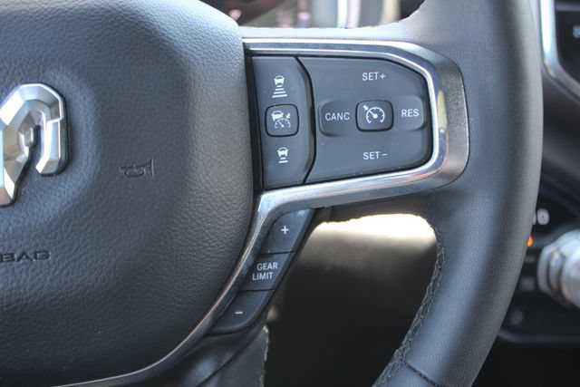 Used 2025 RAM 1500 Laramie w/ Night Edition AWD/4WD image 15
