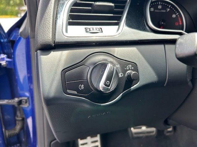 Used 2015 Audi RS 5 Coupe w/ Technology Package AWD/4WD image 21