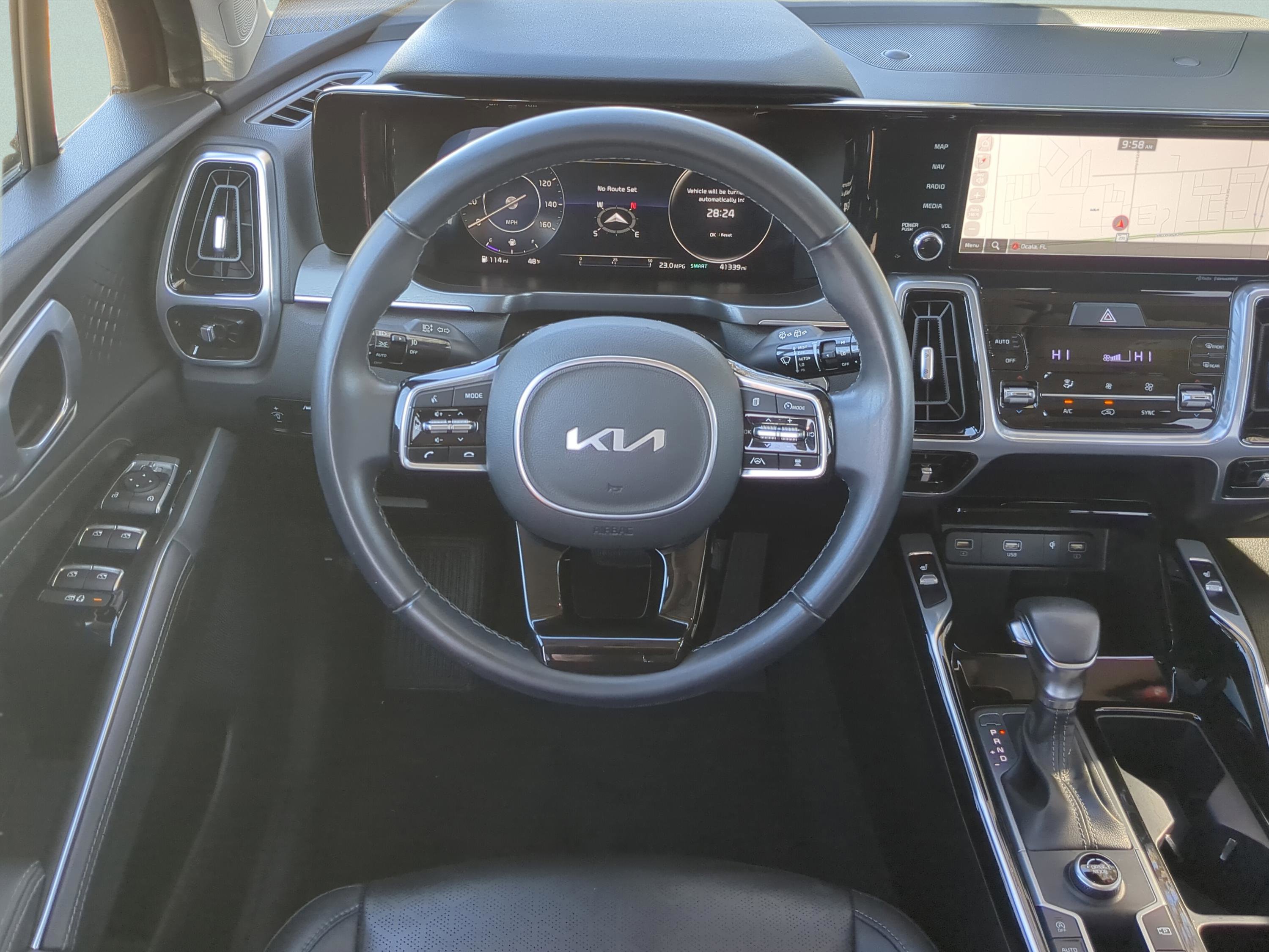 Certified 2023 Kia Sorento SX image 13