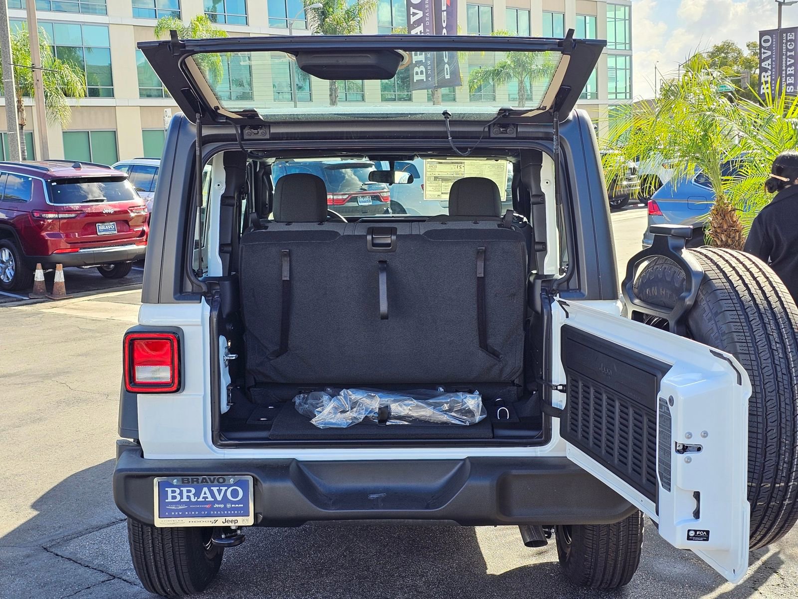 New 2026 Jeep Wrangler Sport AWD/4WD image 7