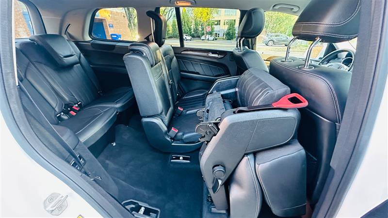 Used 2016 Mercedes-Benz GL 450 4MATIC w/ Premium I Package image 29